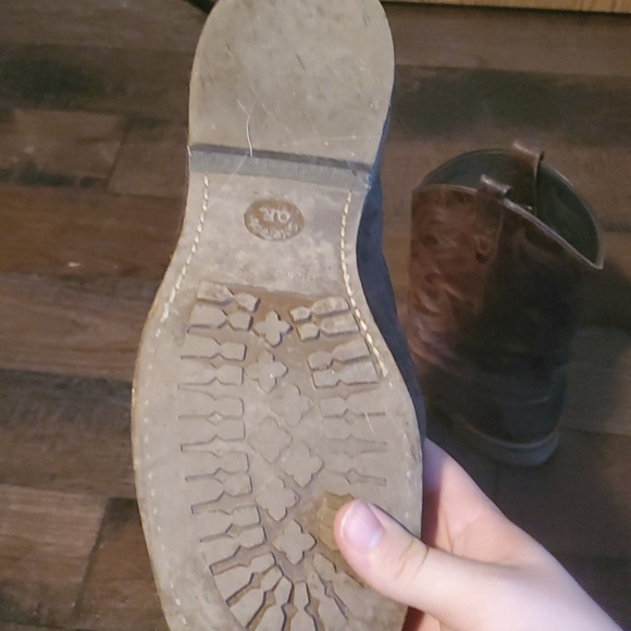 Cowboy boots - Picture 3 of 4